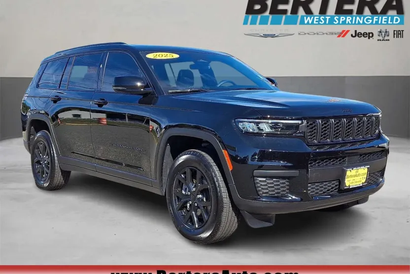 2025 Jeep Grand Cherokee Altitude X photo 1