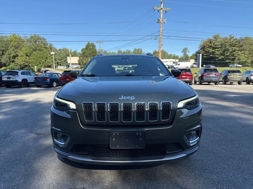 2019 Jeep Cherokee Limited photo 1