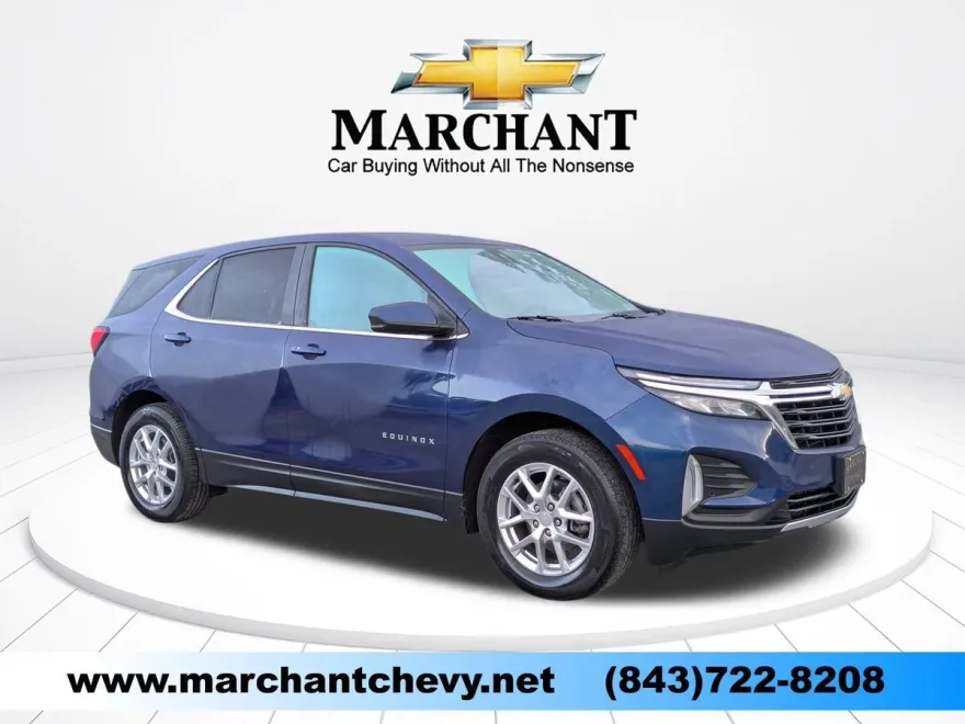 2023 Chevrolet Equinox LT photo 1