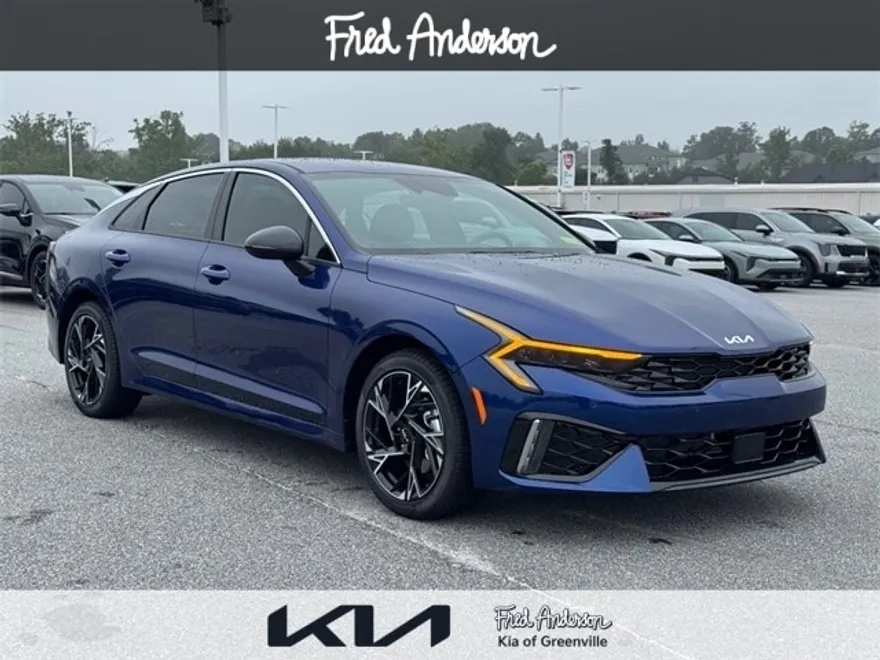 2026 Kia K5 GT-Line photo 1