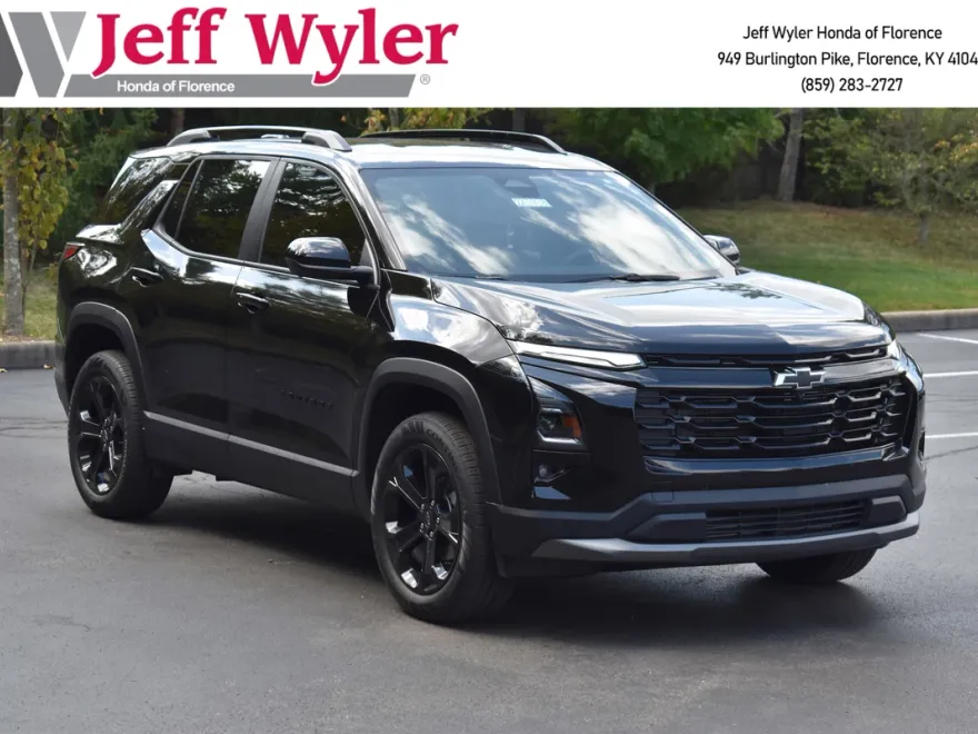 2025 Chevrolet Equinox LT photo 1