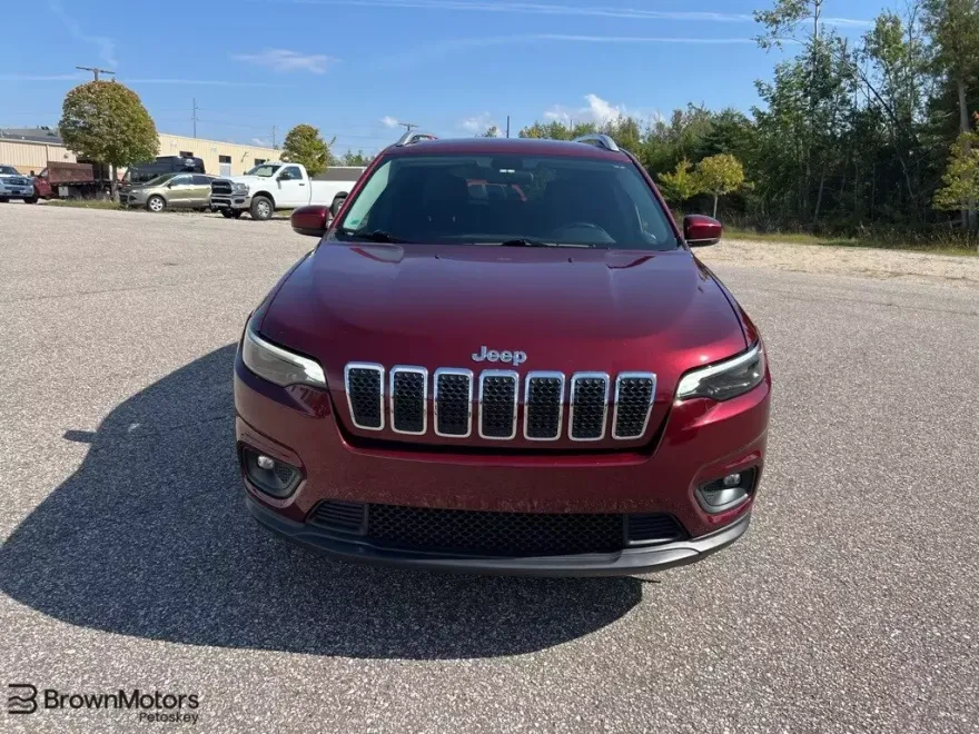 2019 Jeep Cherokee Latitude photo 1
