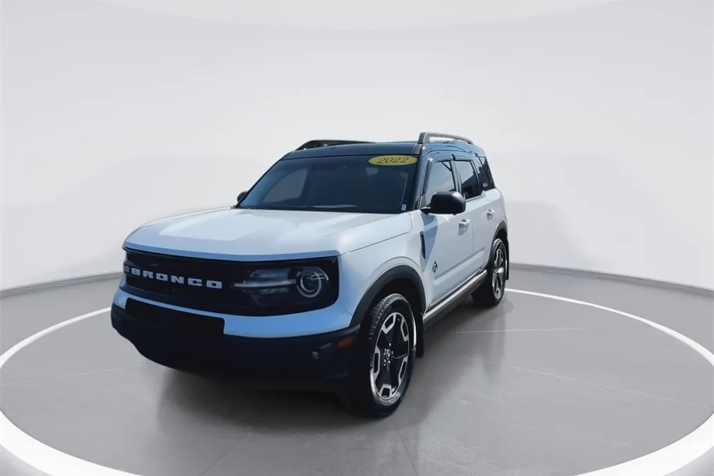 2022 Ford Bronco Sport Outer Banks photo 1