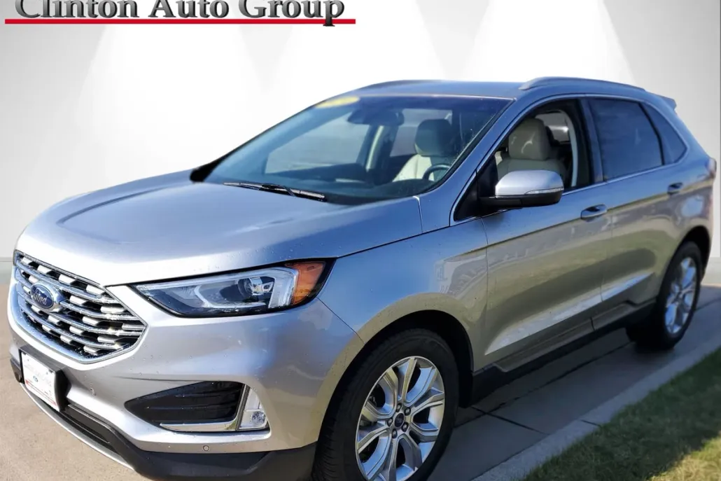 2020 Ford Edge Titanium photo 1