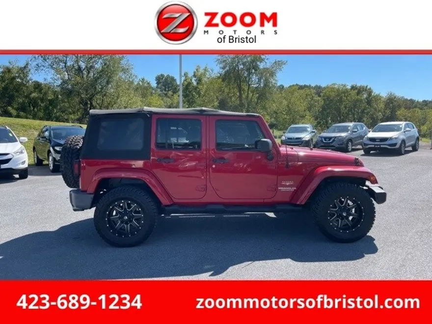 2012 Jeep Wrangler Unlimited Sahara photo 1
