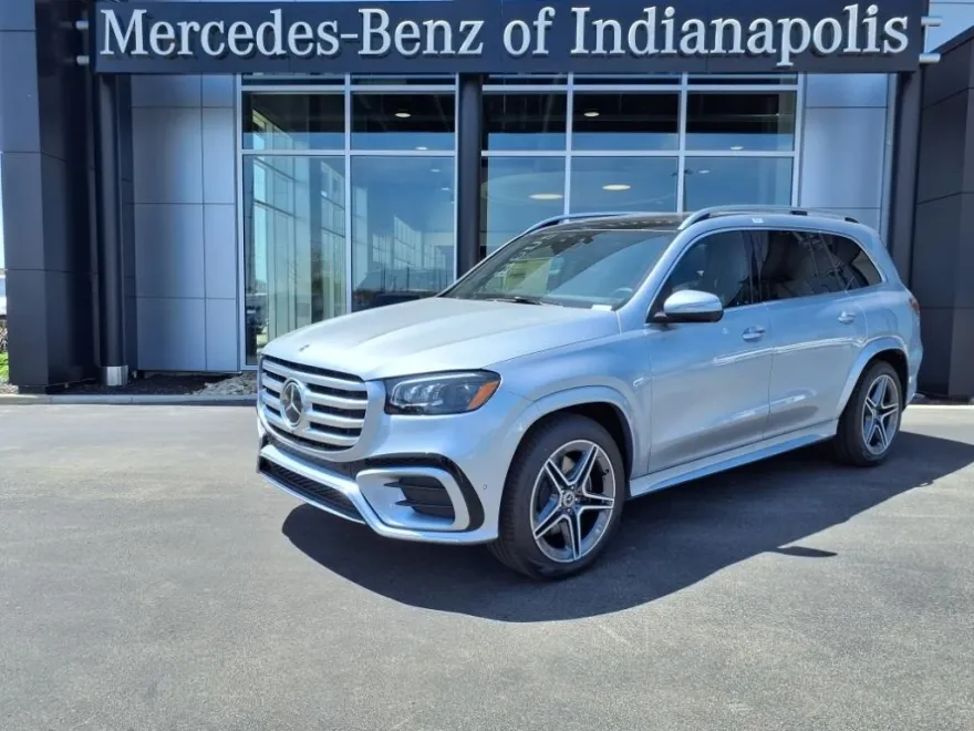 2025 Mercedes Benz GLS 450 4MATIC photo 1