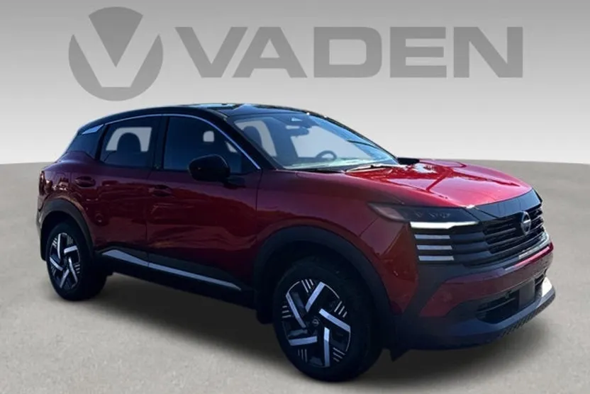 2025 Nissan Kicks SV photo 1