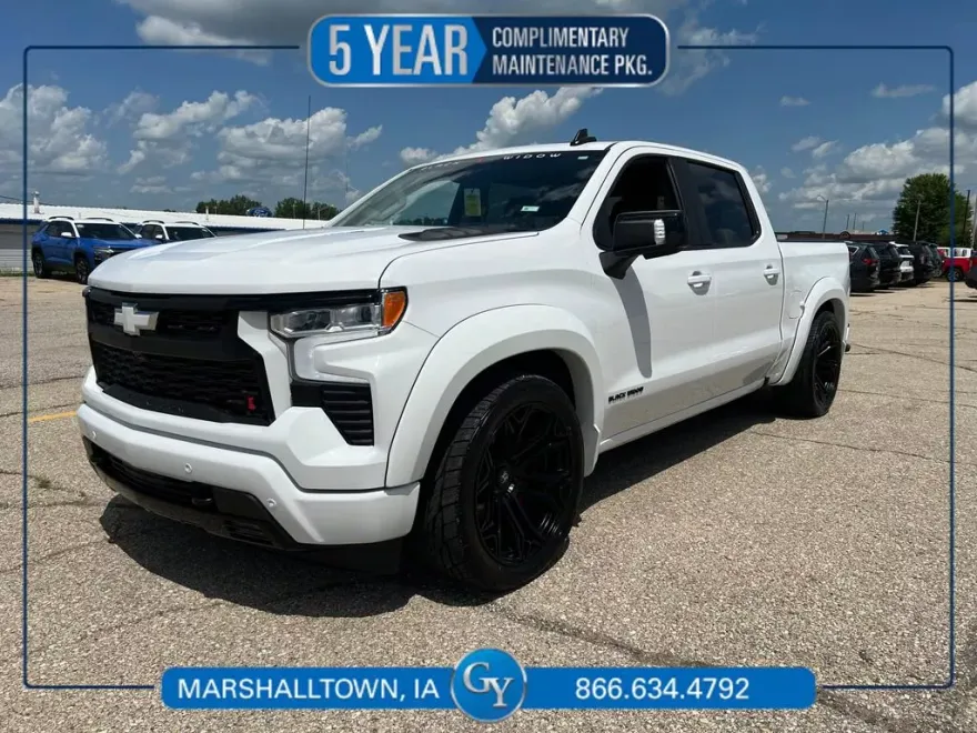 2025 Chevrolet Silverado 1500 RST photo 1