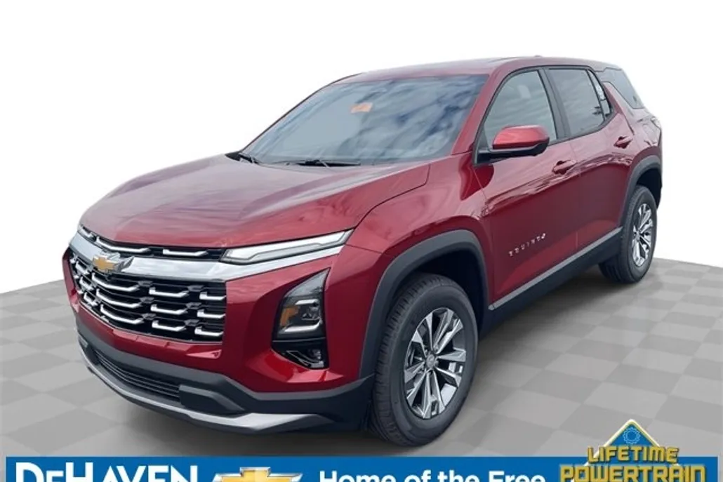 2026 Chevrolet Equinox LT photo 1