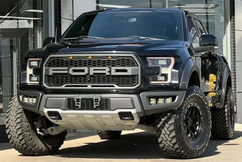 2018 Ford F-150 Raptor photo 1