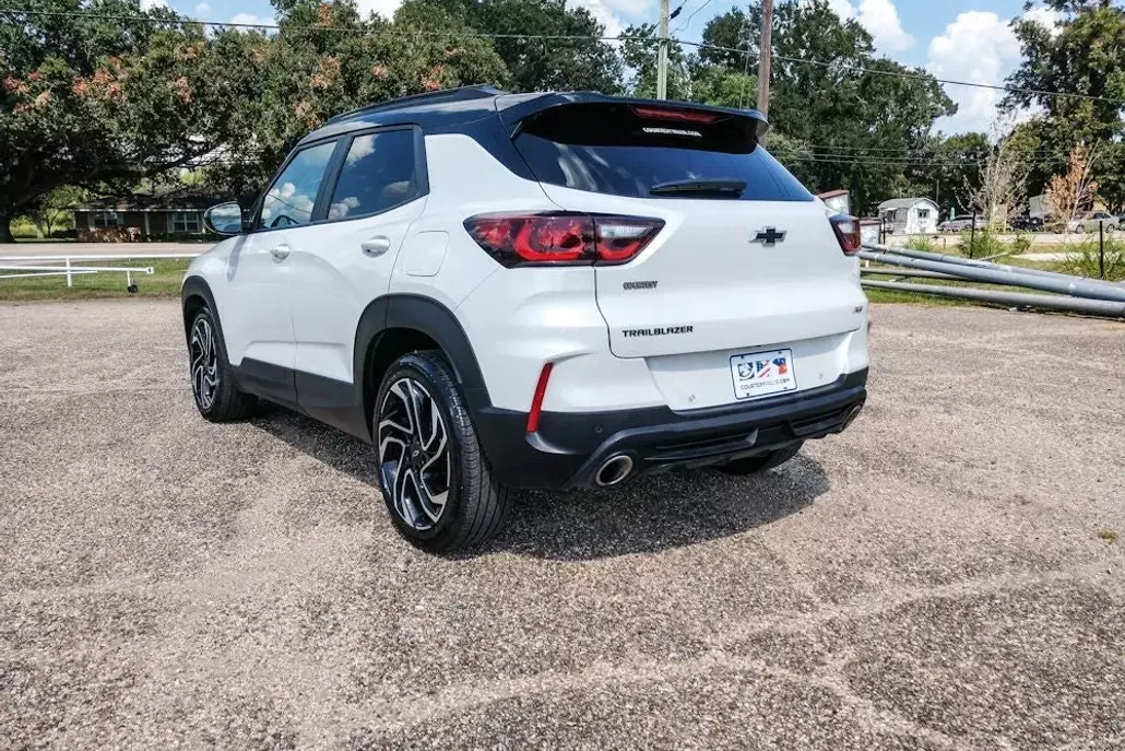 2025 Chevrolet Trailblazer RS photo 1