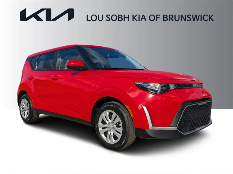2025 Kia Soul LX photo 1