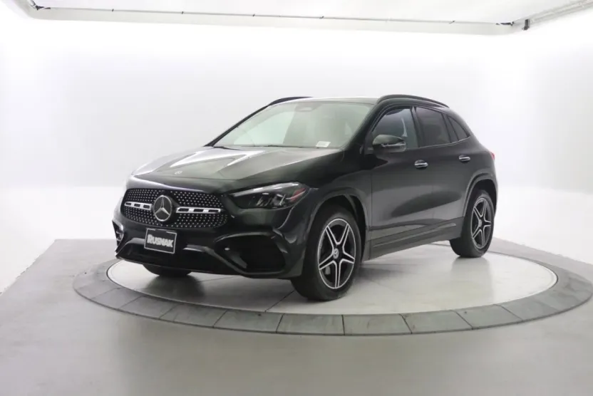 2025 Mercedes Benz GLA 250 photo 1