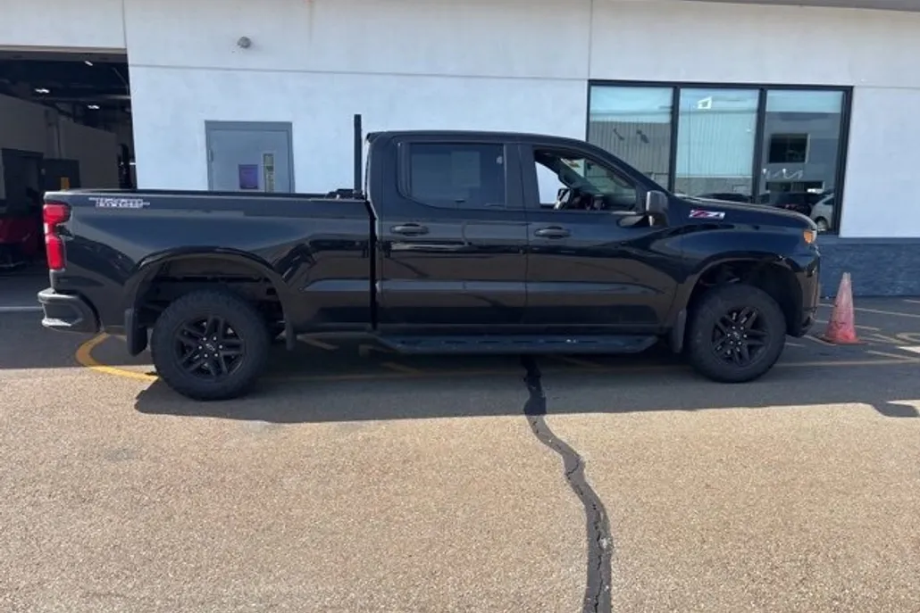 2020 Chevrolet Silverado 1500 Custom Trail Boss photo 1