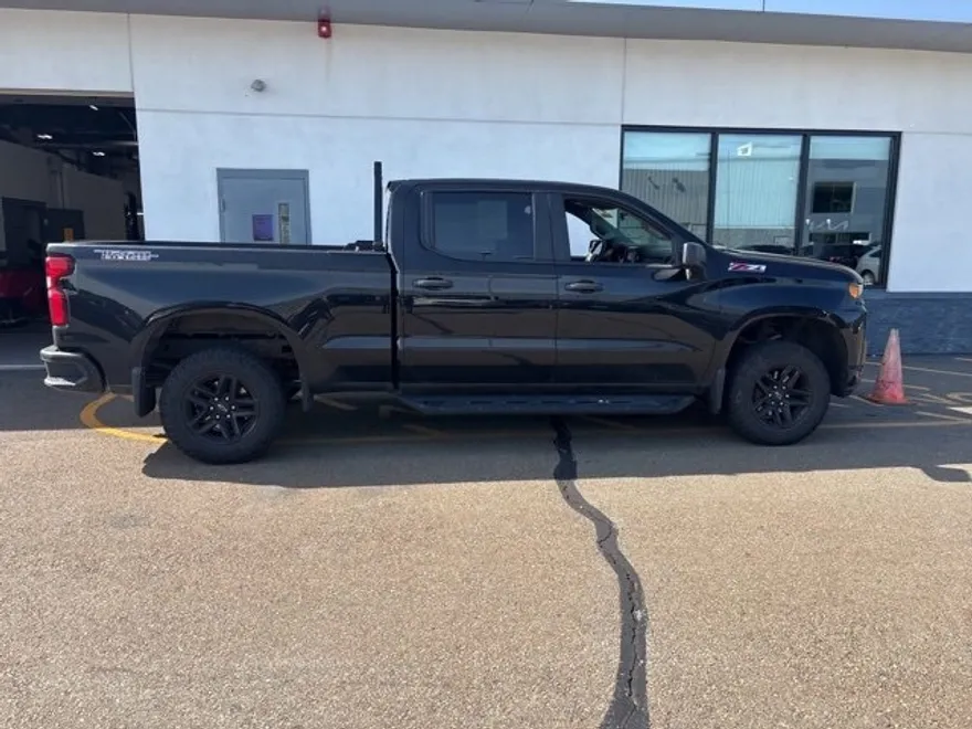2020 Chevrolet Silverado 1500 Custom Trail Boss photo 1