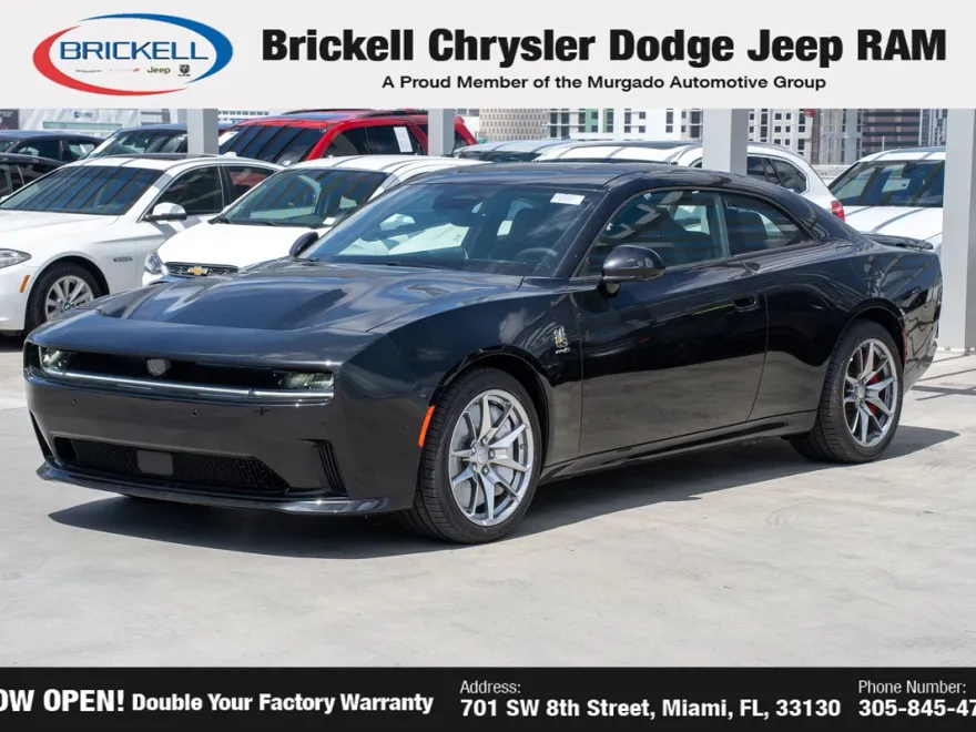 2025 Dodge Charger R/T Scat Pack photo 1