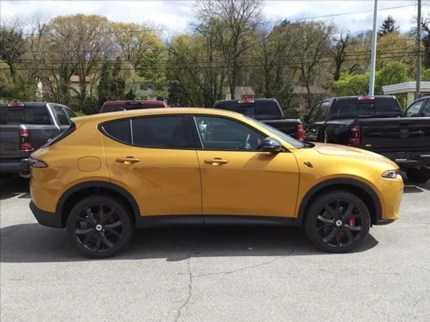 2023 Dodge Hornet GT photo 1
