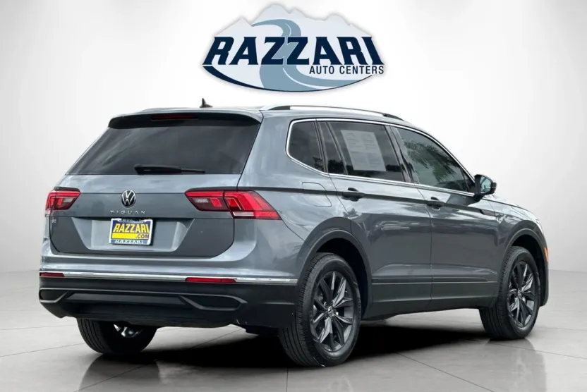 2024 Volkswagen Tiguan SE Wolfsburg Edition photo 1