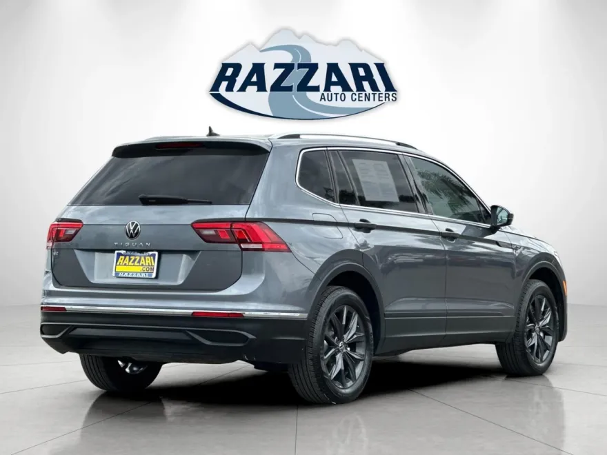 2024 Volkswagen Tiguan SE Wolfsburg Edition photo 1