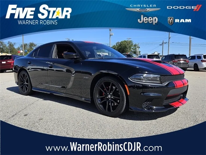2023 Dodge Charger R/T photo 1