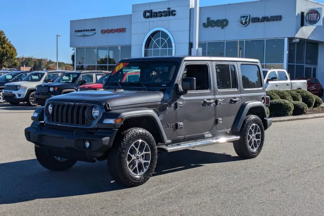 2025 Jeep Wrangler Sport S photo 1
