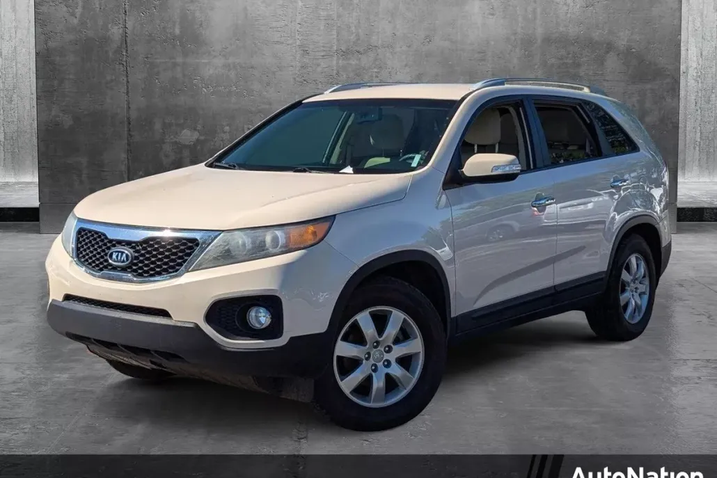 2012 Kia Sorento LX photo 1