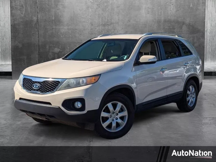 2012 Kia Sorento LX photo 1