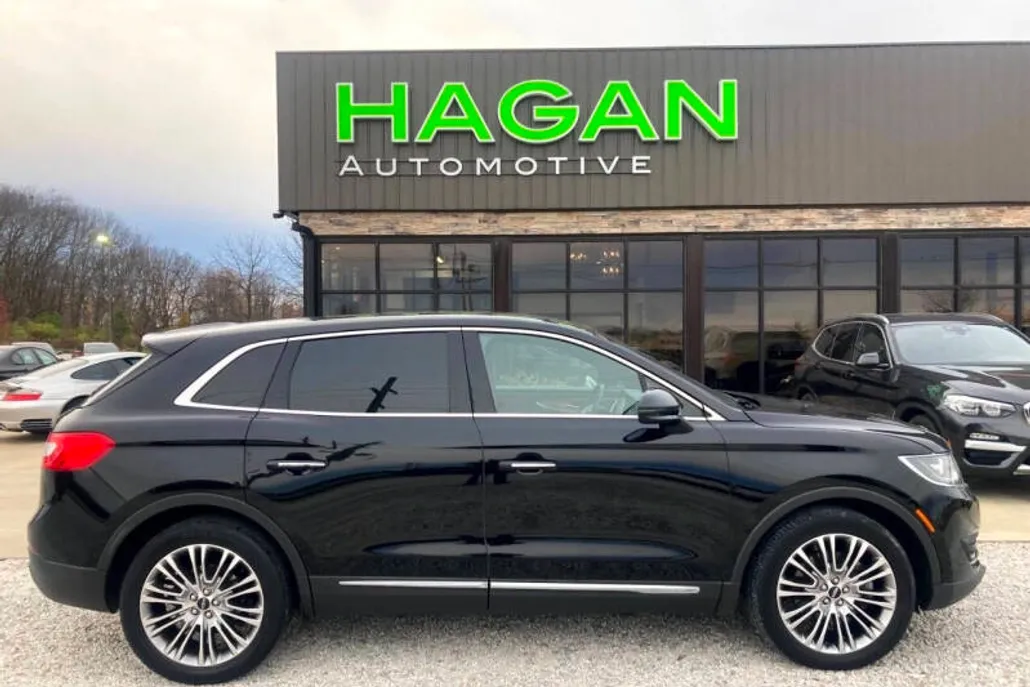 2017 Lincoln MKX Reserve photo 1