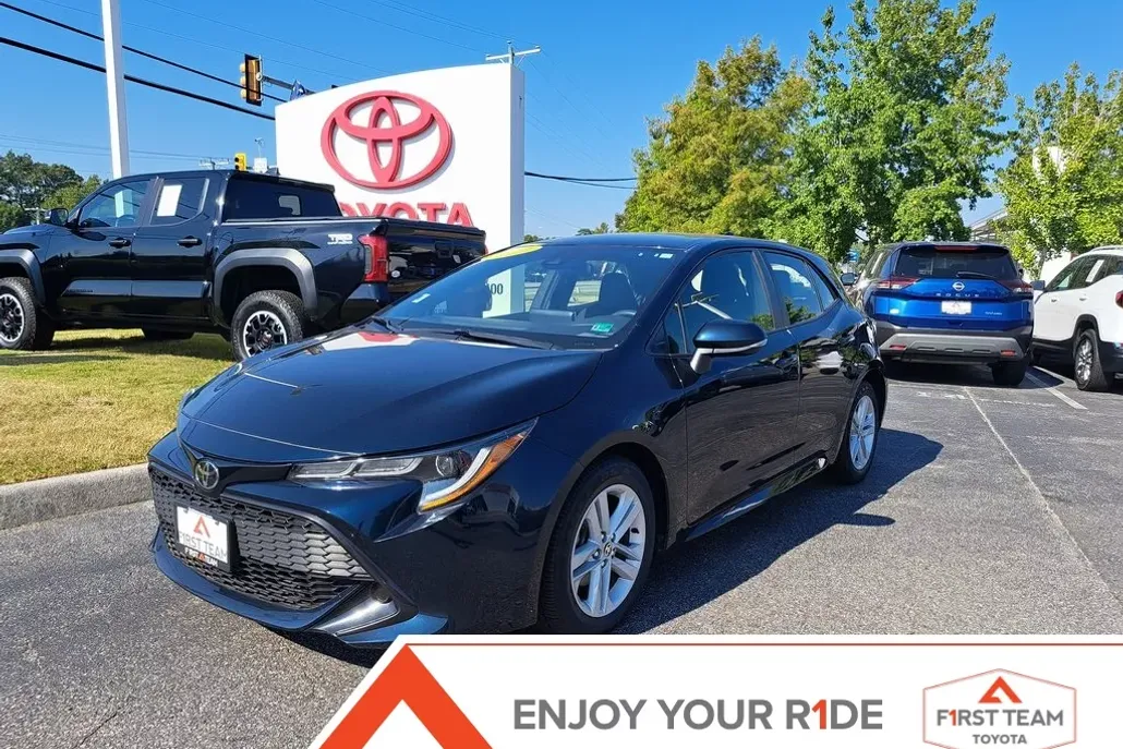 2022 Toyota Corolla SE photo 1