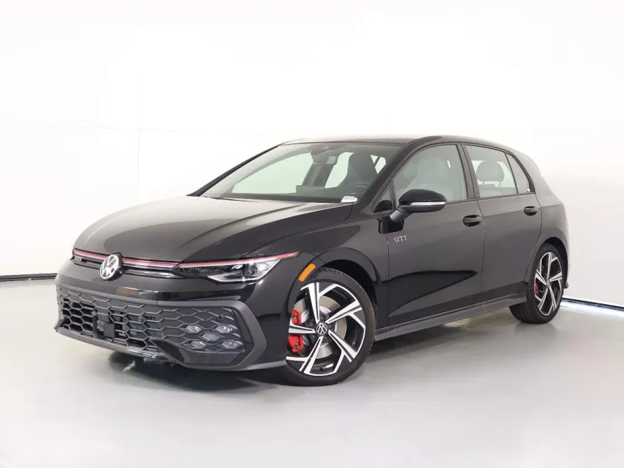 2025 Volkswagen Golf GTI SE photo 1