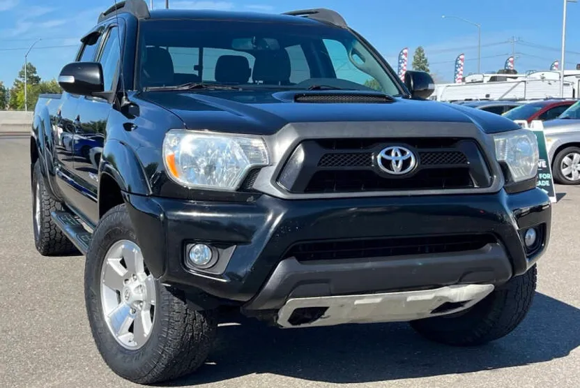 2014 Toyota Tacoma V6 photo 1