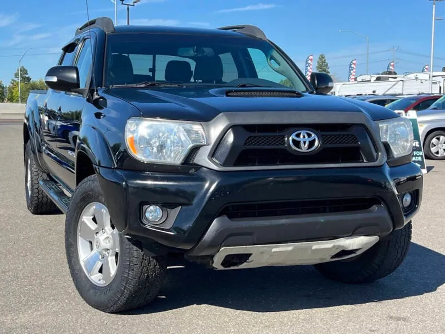 2014 Toyota Tacoma V6 photo 1