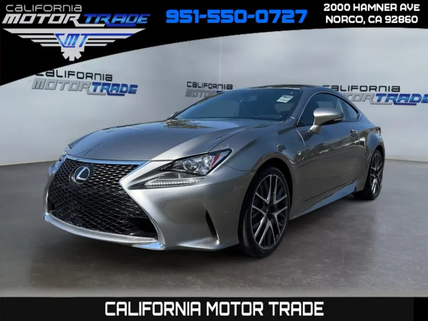 2016 Lexus RC 200t photo 1