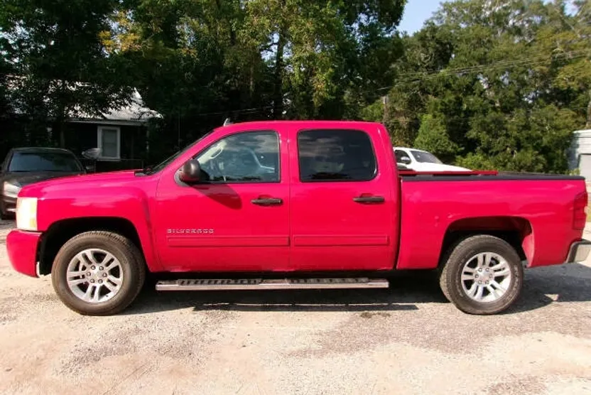 2013 Chevrolet Silverado 1500 LS photo 1