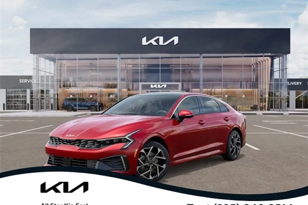 2025 Kia K5 EX photo 1