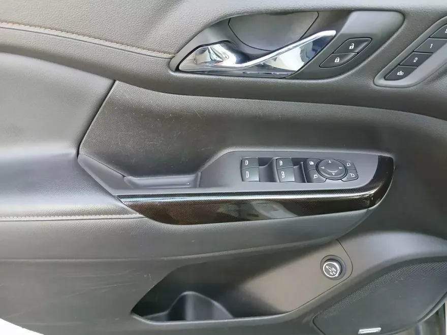 2021 Gmc Acadia AT4 photo 1