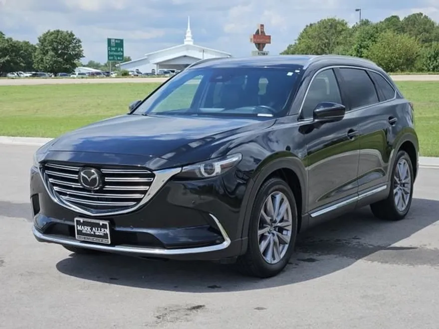 2023 Mazda CX-9 Grand Touring photo 1