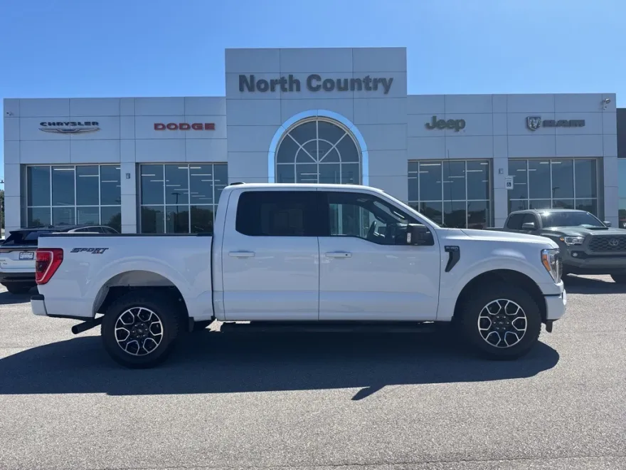 2021 Ford F-150 XLT photo 1