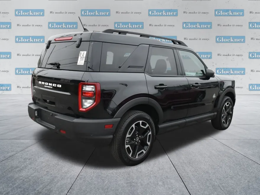 2024 Ford Bronco Sport Outer Banks photo 1