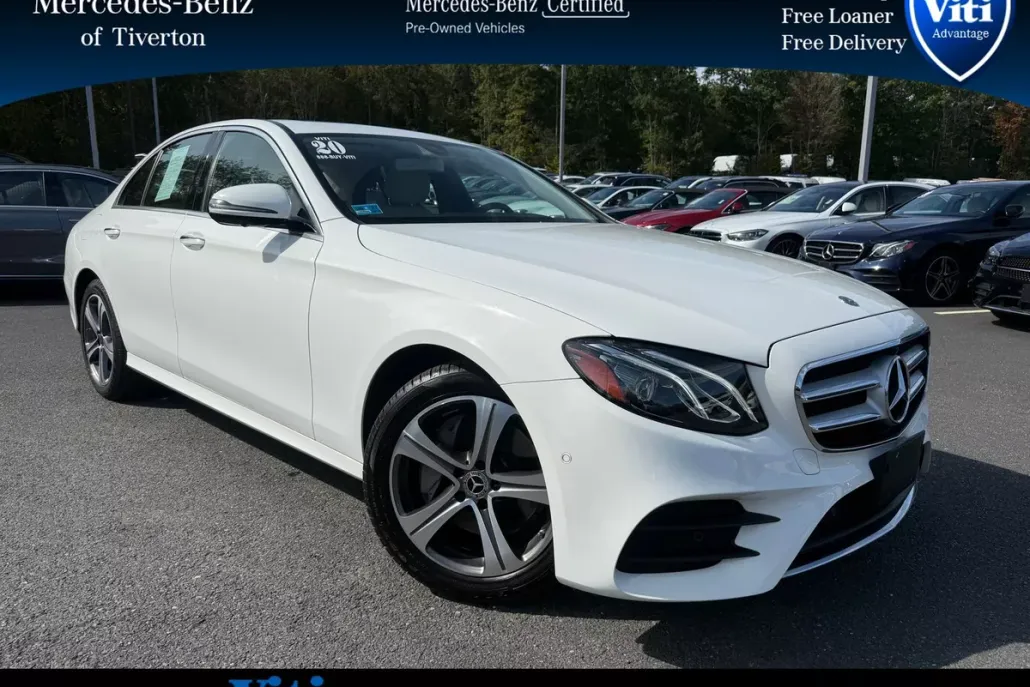 2020 Mercedes Benz E 350 4MATIC photo 1