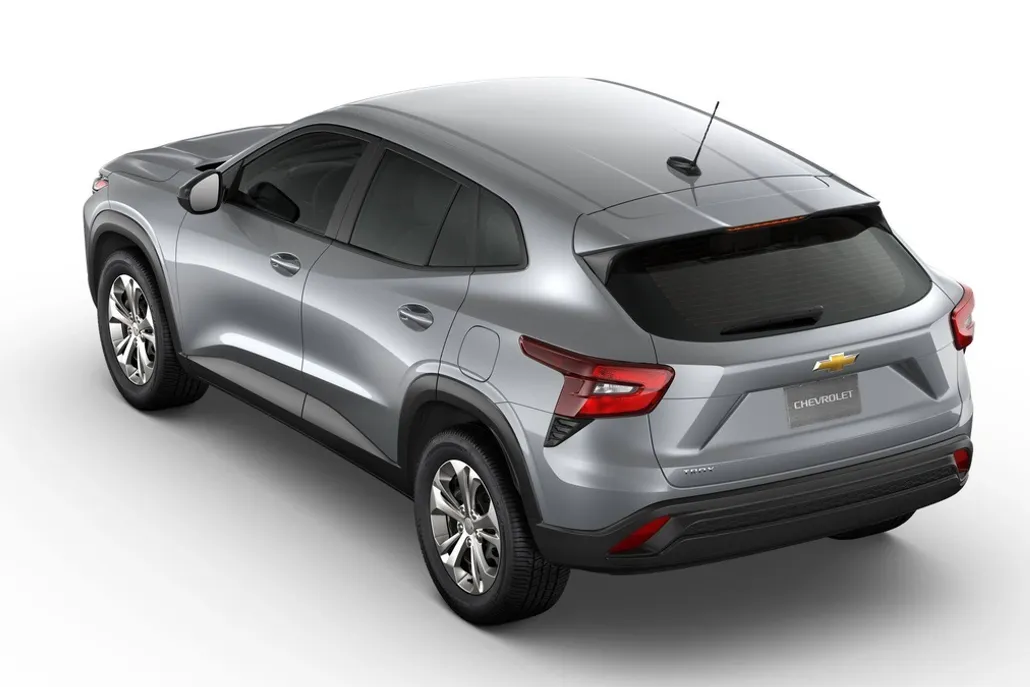 2025 Chevrolet Trax LS photo 1