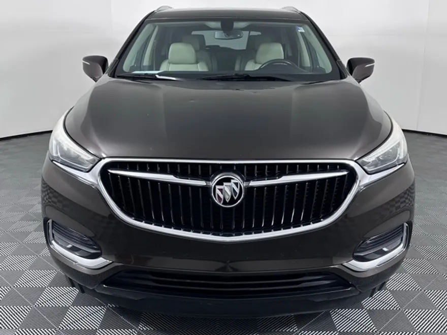 2018 Buick Enclave Essence photo 1