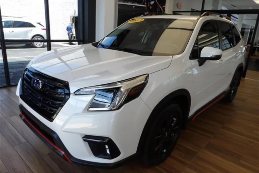 2023 Subaru Forester Sport photo 1
