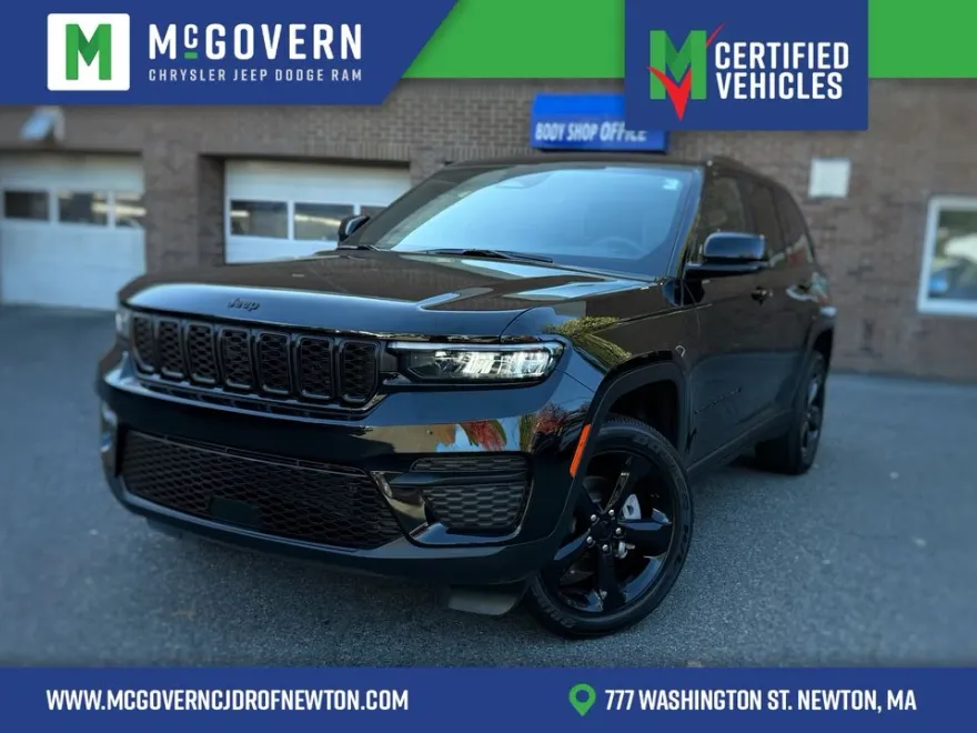 2024 Jeep Grand Cherokee Altitude photo 1