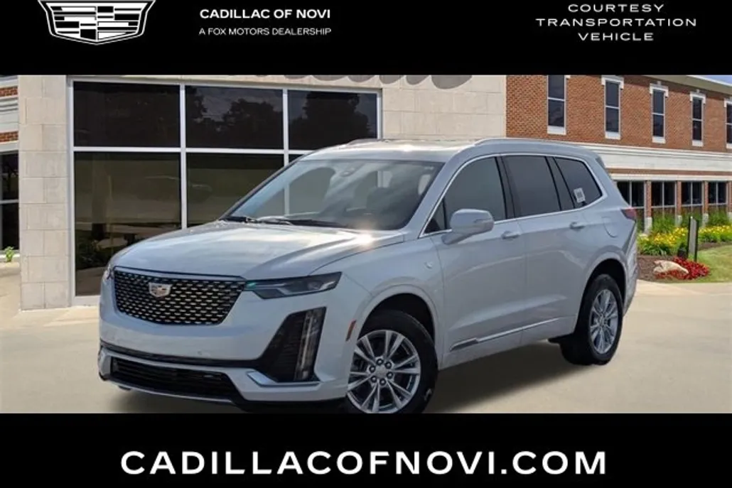 2025 Cadillac XT6 Luxury photo 1