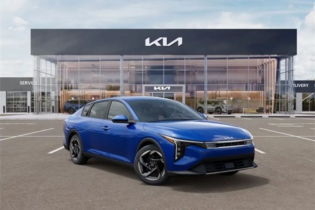 2025 Kia K4 EX photo 1