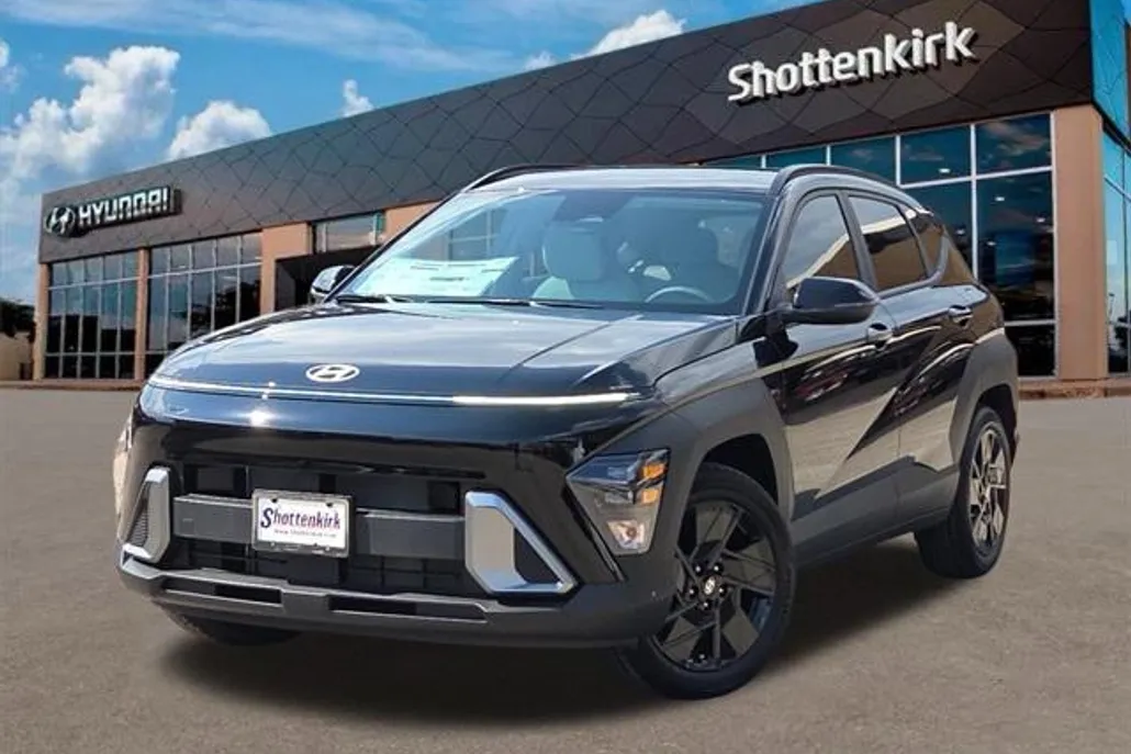 2026 Hyundai Kona SEL photo 1