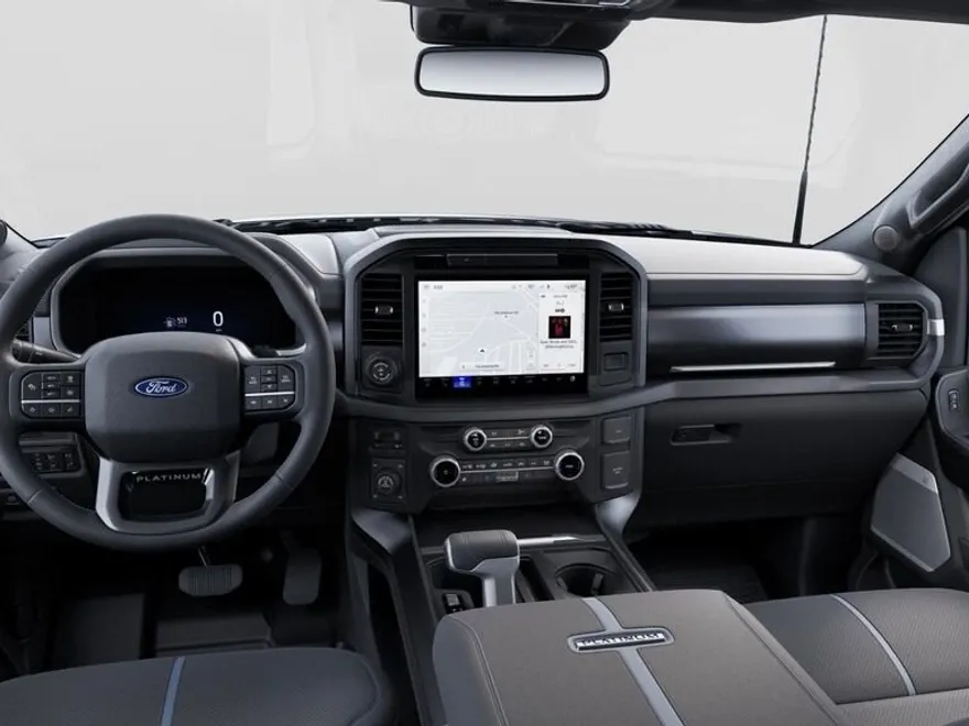 2025 Ford F-150 Platinum photo 1