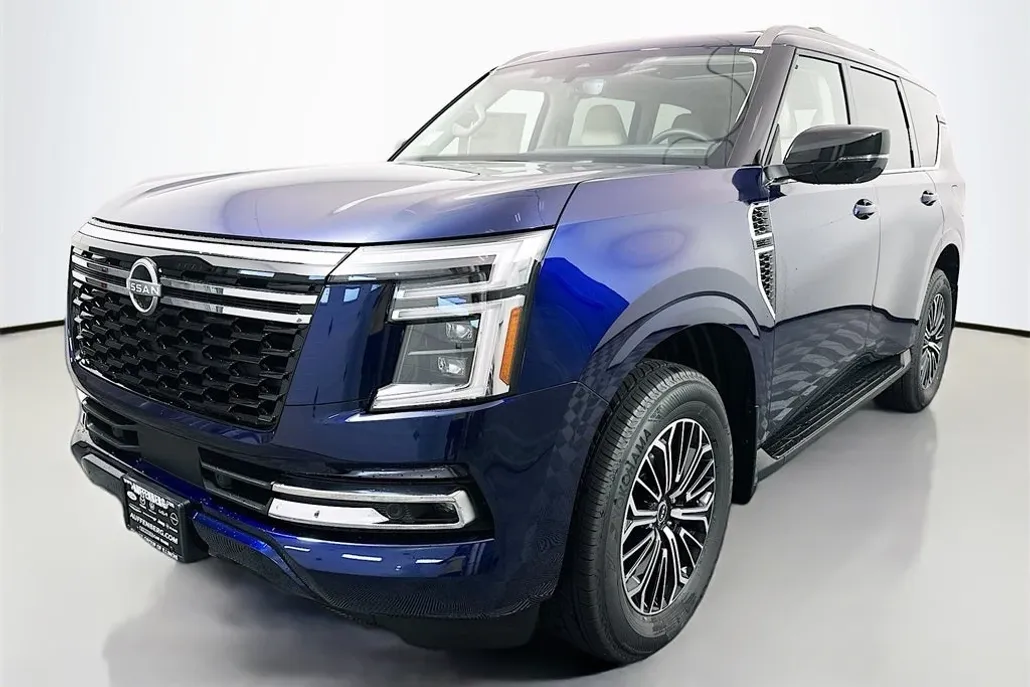 2025 Nissan Armada Platinum photo 1