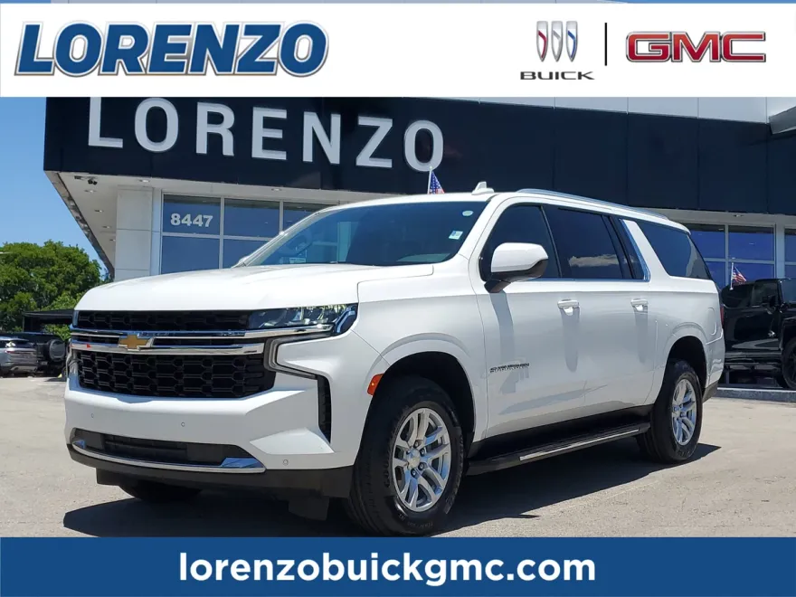 2022 Chevrolet Suburban LS photo 1
